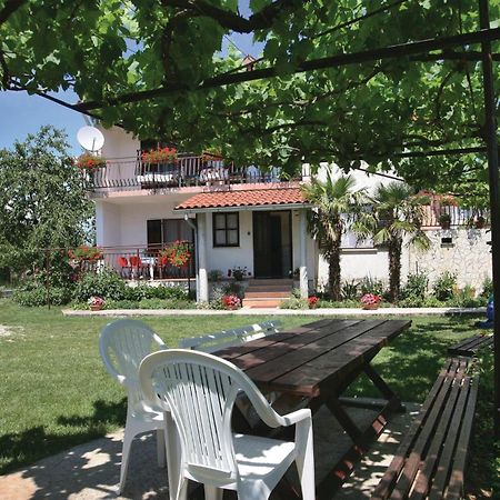 2 Bedroom Gorgeous Apartment In Labin Raša Esterno foto